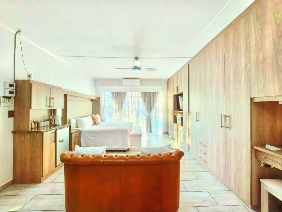 5 Bedroom Property for Sale in Sasolburg Ext 4 Free State